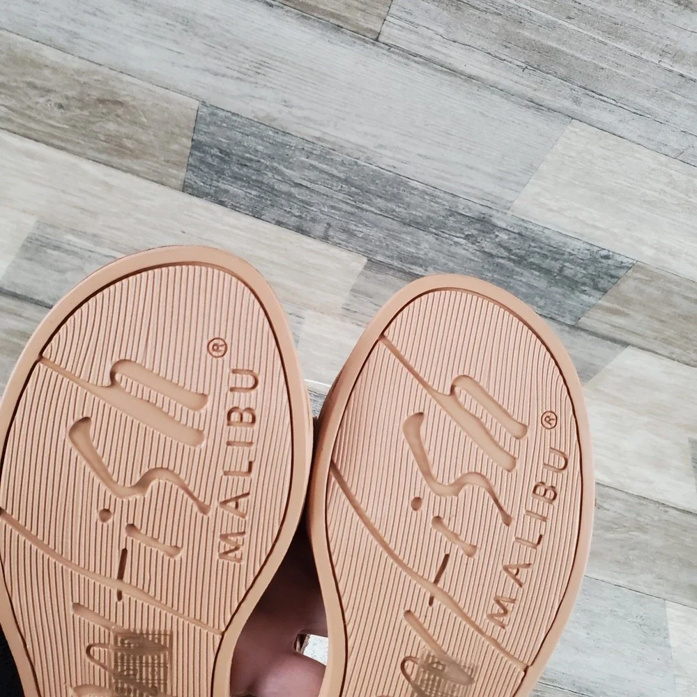 Blowfish Malibu Delite Kids Sandal Sz 3 Dune Lotus Rose Gold Die Cut Ankle Strap